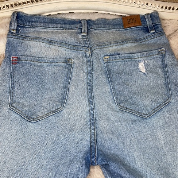 BDG•Urban Outfitters•Twig High-Rise•Jeans - Picture 7 of 14